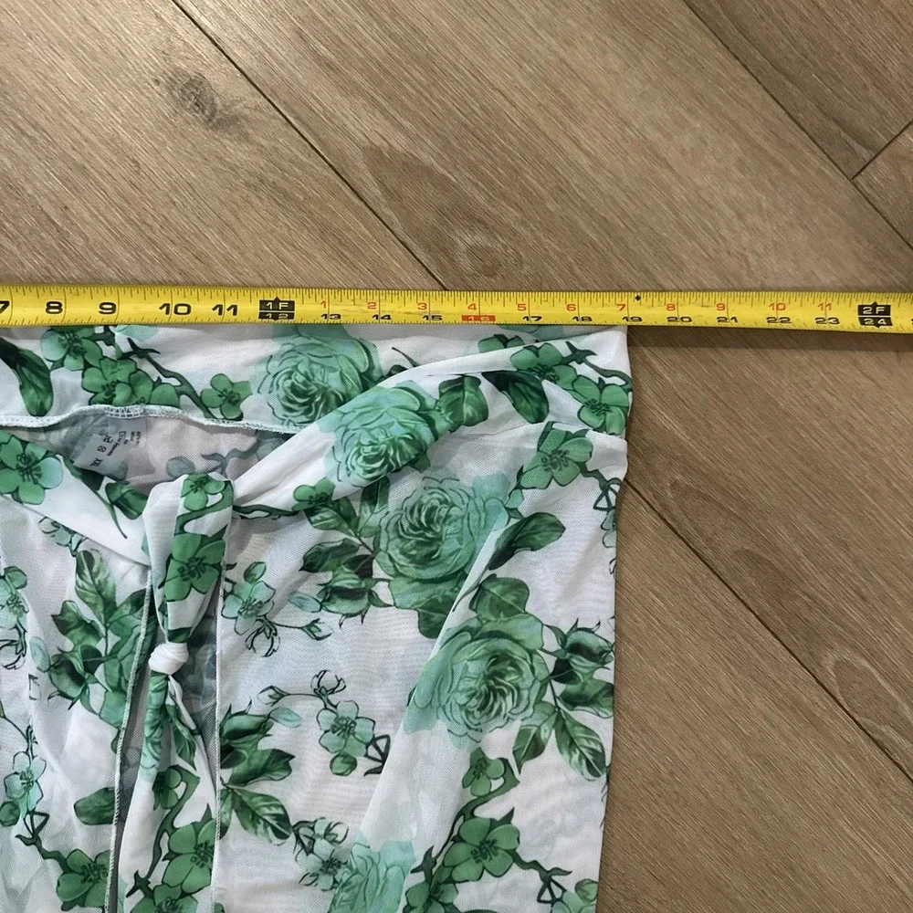 Floral Women's One Piece Swimsuit With Wrap Skirt‎ Green White XXL Tropical NWOT